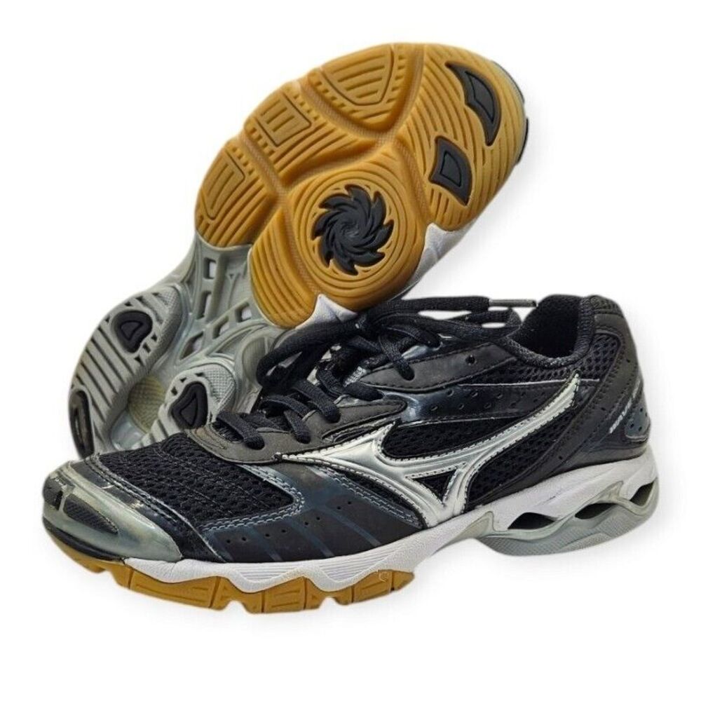 Mizuno Sneakers Womens 6.5 Wave Hurricane 2 Black‎ White Shoes Athletic Running